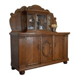 duży okazały kredens dębowy