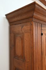 dwustuletnia okazała tradycyjna szafa kołkowana - obrazek 4