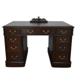 biurko międzywojenne na kółkach