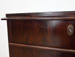 mahoniowa komoda z 1880 roku - obrazek 9