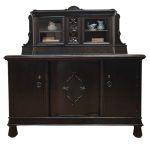 kredens międzywojenny