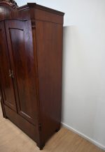 mahoniowa szafa z półkami filipowska - obrazek 6