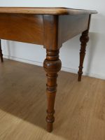 orzechowy stół w litym orzechu - obrazek 8