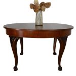 owalny stół rozkładany