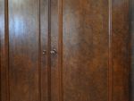 stara dwudrzwiowa szafa z około 1920 roku - obrazek 11