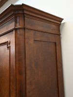 stara dwudrzwiowa szafa z około 1920 roku - obrazek 7