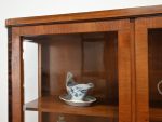 orzechowa serwantka art deco - obrazek 7
