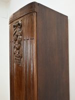 słupek wysoka wąska szafka z półkami - obrazek 7