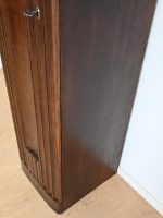 słupek wysoka wąska szafka z półkami - obrazek 8