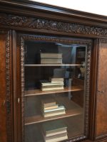 gabinet piękna biblioteka i biurko - obrazek 12