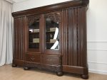 piękna rzeźbiona biblioteka na książki - obrazek 14