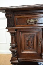 komoda eklektyczna z około 1890 roku - obrazek 3
